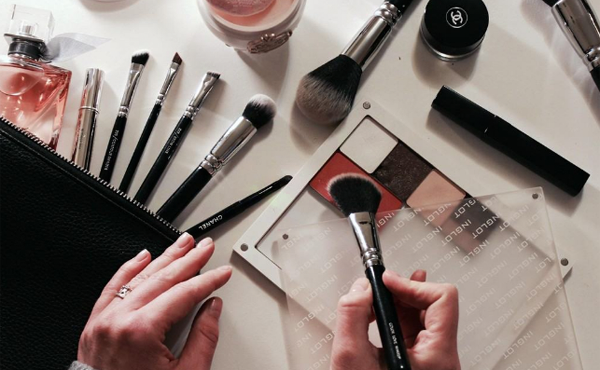 中国年轻消费者眼中最新三大化妆品趋势分析