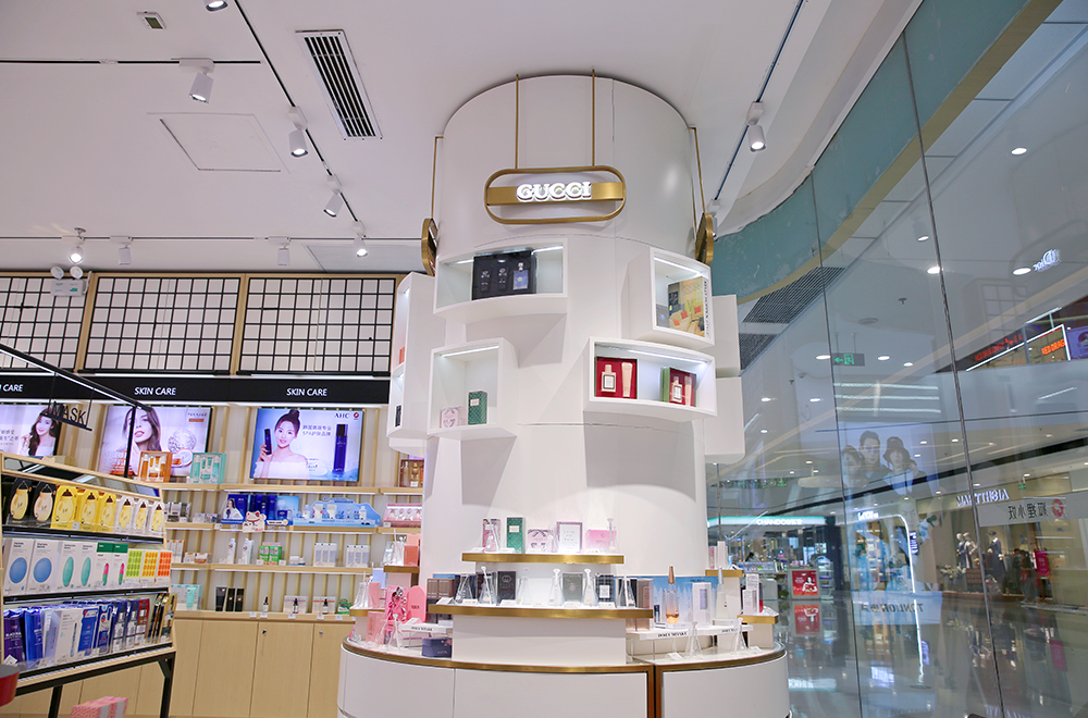 狐狸小妖化妆品加盟进口美妆加盟官方 狐狸小妖化妆品加盟进口美妆加盟官方