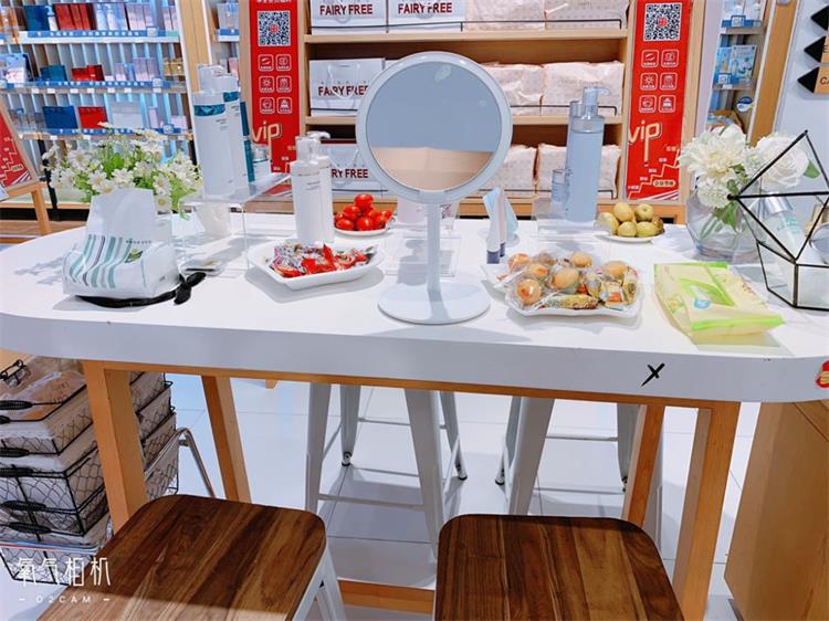 狐狸小妖门店形象