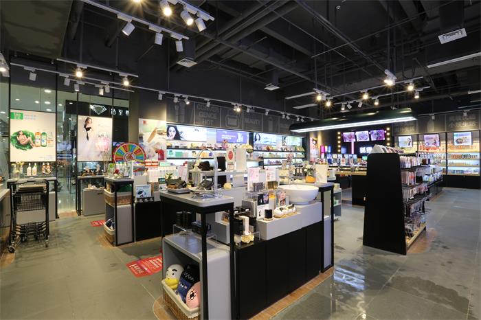 狐狸小妖化妆品连锁门店